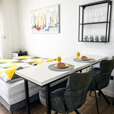 San-Studio Apartment Dugi Rat Zewnętrze zdjęcie