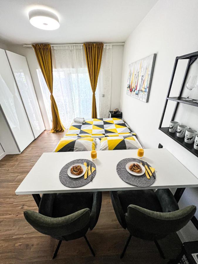 San-Studio Apartment Dugi Rat Zewnętrze zdjęcie